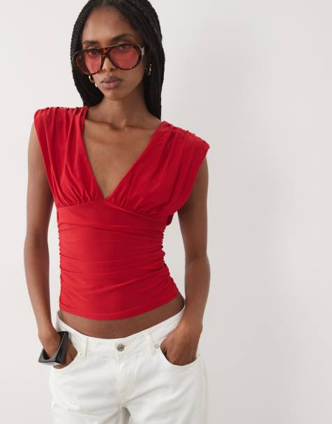 Miss Selfridge tanktop met V-hals en plooien in rood - view 1
