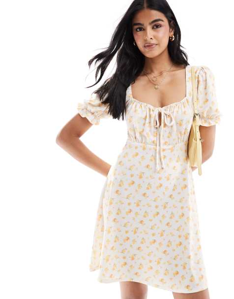 Miss Selfridge - Tea-minikjole med firkantet hals og citronprint - view 1