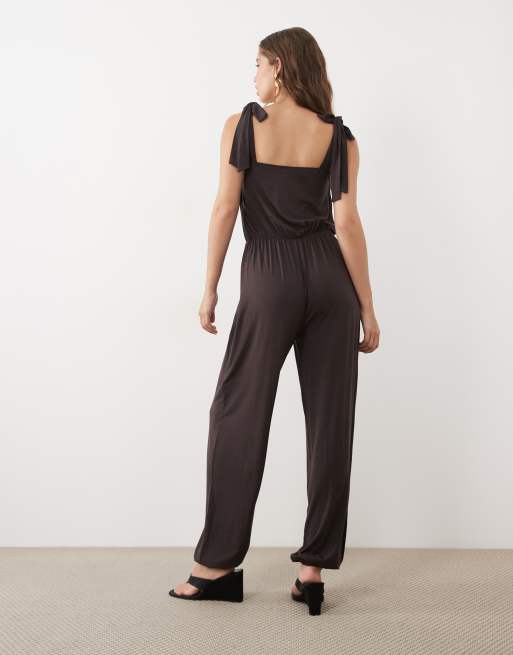 Miss Selfridge tie shoulder balloon trouser jumpsuit in chocolate, 4 of 4