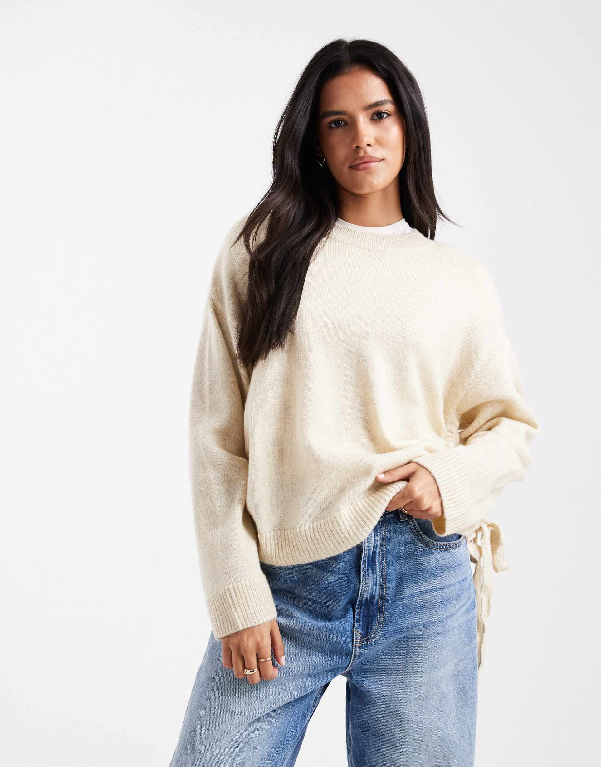 miss selfridge tie side ruched sweater in buttermilk