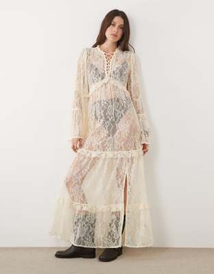 Miss Selfridge Tiered Lace Maxi Dress-white