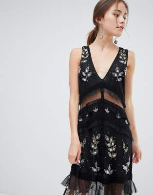 miss selfridge tiered maxi dress with lace detail in black