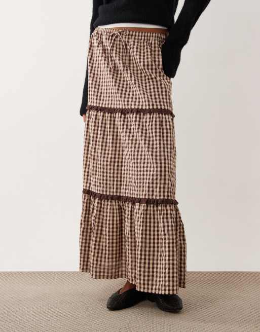 Miss Selfridge tiered maxi skirt in gingham, 2 of 5