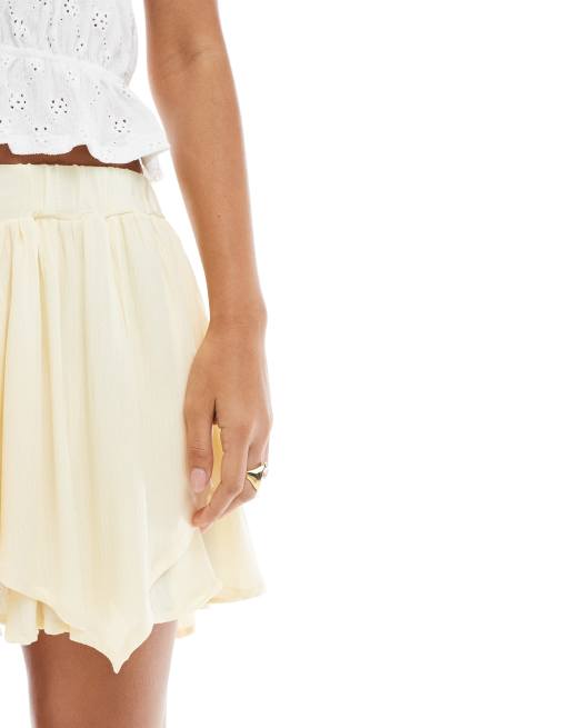 Miss Selfridge tiered mini skirt in buttermilk, 4 of 5
