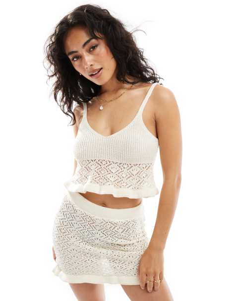 Miss Selfridge - Top a canottiera in maglia con volant sul fondo - view 1