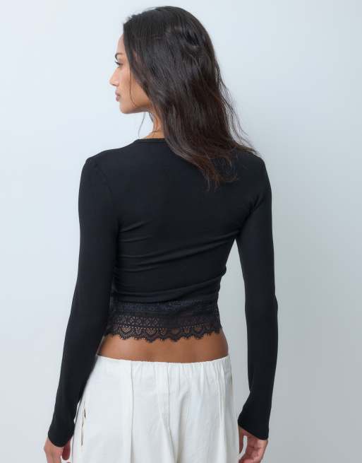 Miss Selfridge top à col rond avec bordure en dentelle noir, 2 de 5