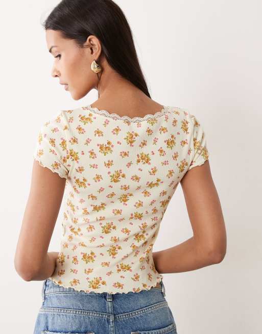 Miss Selfridge - Top a maniche corte giallo a fiorellini con scollo squadrato e finiture in pizzo, 4 di 4