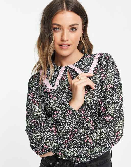 Miss Selfridge - Top a maniche lunghe con stampa e colletto 