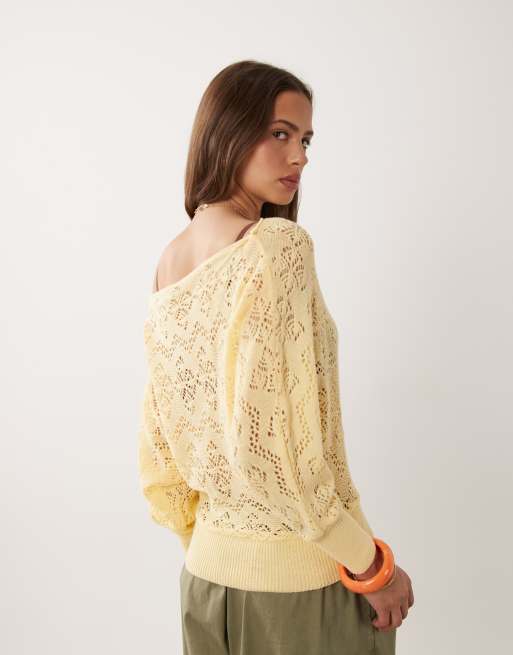 Miss Selfridge - Top all'uncinetto color latticello con spalle scoperte, 4 di 4