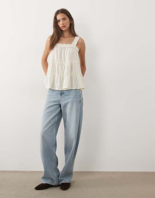 Miss Selfridge - Top babydoll volanté à volants étagés - Crème, 2 de 4