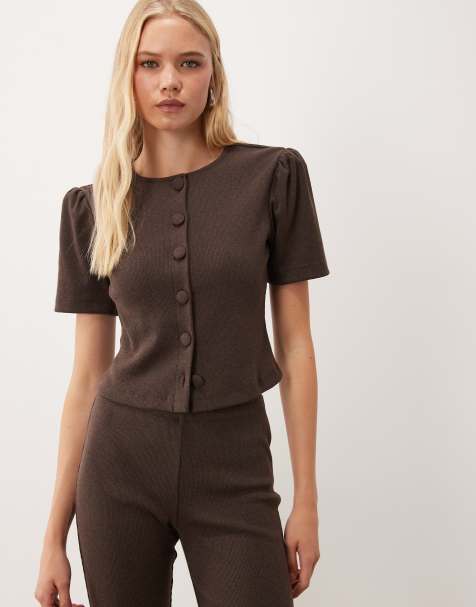 Miss Selfridge top coordinato con maniche a palloncino e abbottonatura frontale in marrone cioccolato - view 1