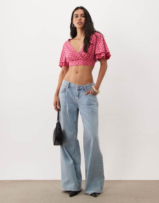 Miss Selfridge top coordonné cache-cœur à manches à volants rose à pois, 4 de 4