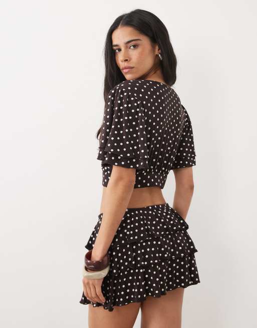 Miss Selfridge top coordonné cache-cœur à manches volantées à pois chocolat, 4 de 4