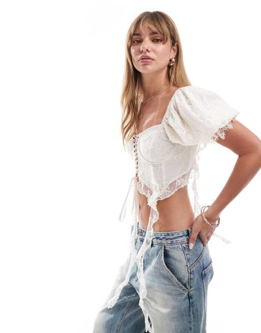 Miss Selfridge - Top corset en dentelle avec laçage sur le devant - Crème