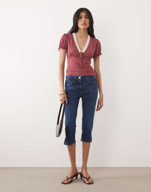 Miss Selfridge - Top da giorno a pois con scollo a V, 2 di 4