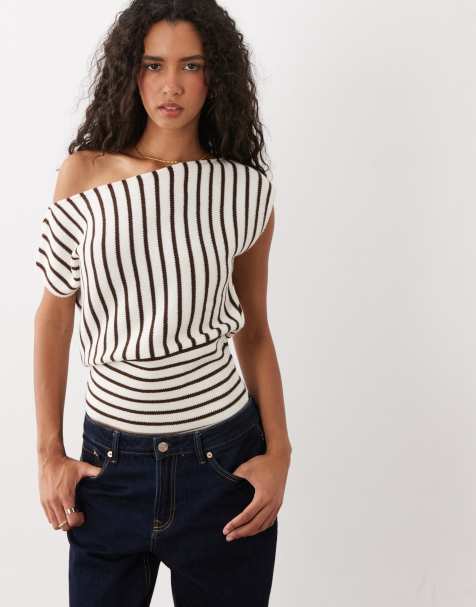 Miss Selfridge - top de punto con hombros descubiertos en rayas crema y marrón - view 1