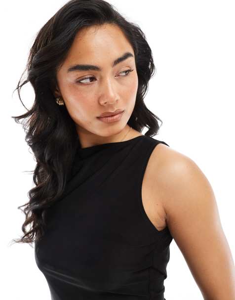 Miss Selfridge - Top in jersey nero con scollo ampio sul retro allacciato - view 1