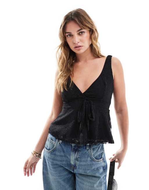 Miss Selfridge - Top in pizzo con fiocco e peplo