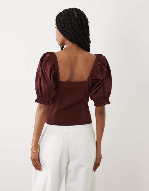 Miss Selfridge - Top marrón chocolate de estilo mesonera con bordados, 3 de 4