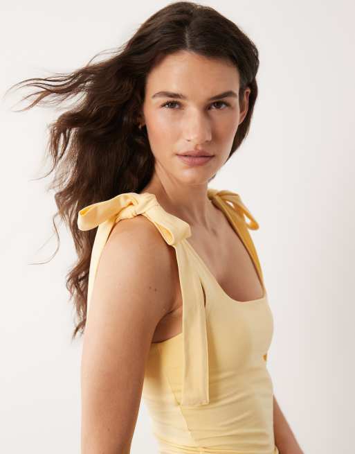 Miss Selfridge - Top met gestrikte schouderbandjes in lichtgeel, 4 van 4