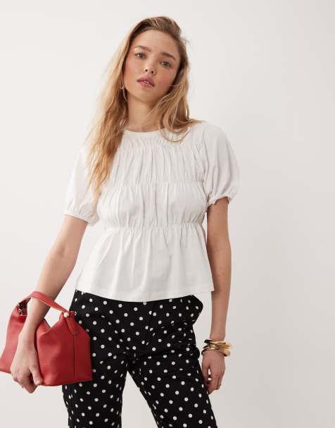 Miss Selfridge - Top met smokwerk en peplum in wit - view 1