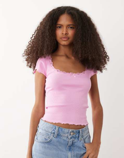 Miss Selfridge - Top met vierkante hals, kanten rand en korte mouwen in roze - view 1