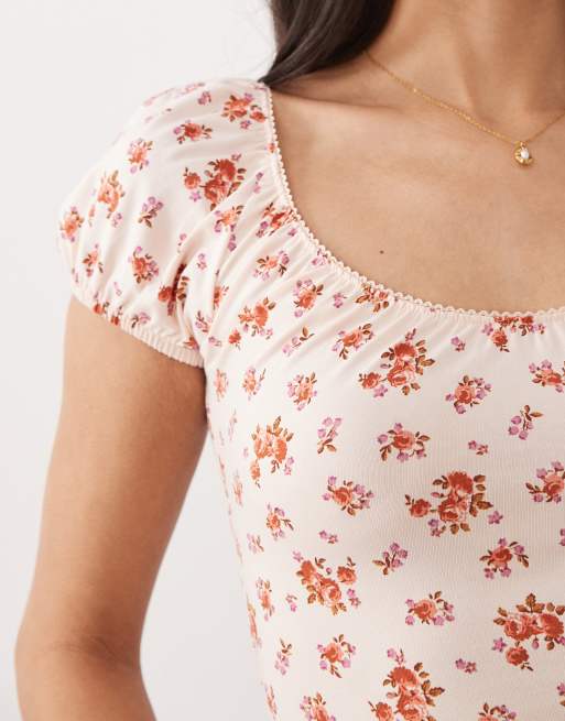 Miss Selfridge - Top milkmaid rosa a fiorellini, 3 di 4