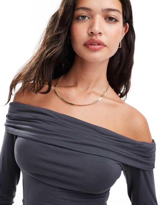 Miss Selfridge - Top multiposizione grigio scuro a maniche lunghe drappeggiato, 3 di 4