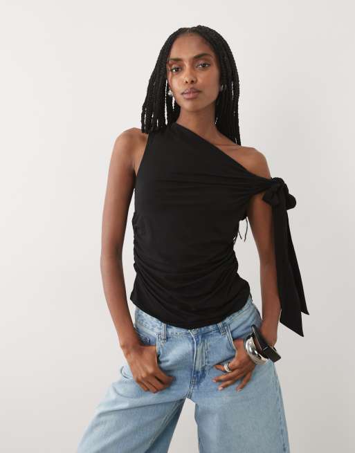 Miss Selfridge top nero con spalline multiposizione da annodare