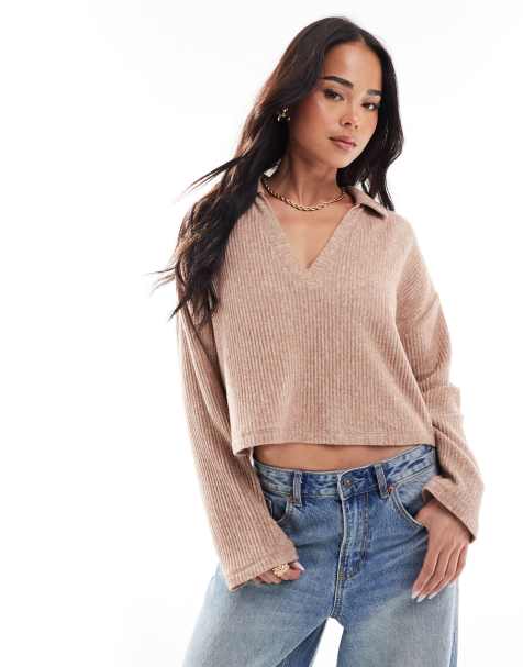 Miss Selfridge - Top plissé doux avec col et manches longues - Biscuit - view 1