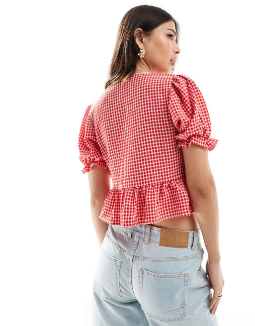 Miss Selfridge - Top rosso a quadretti con maniche a sbuffo e allacciatura sul davanti, 2 di 4