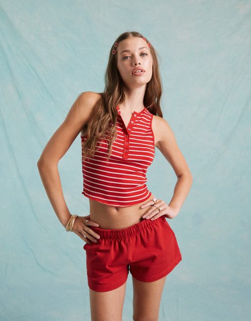 Miss Selfridge - Top rosso a righe senza maniche con bottoni a pressione