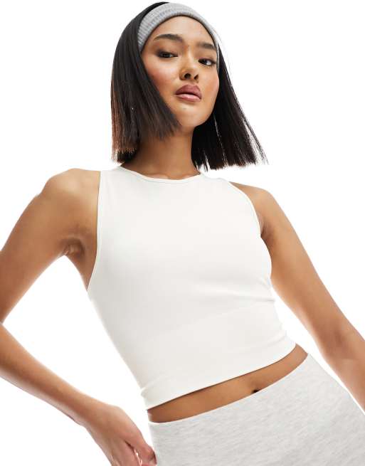 Miss Selfridge - Top senza cuciture con dorso a vogatore colore crema