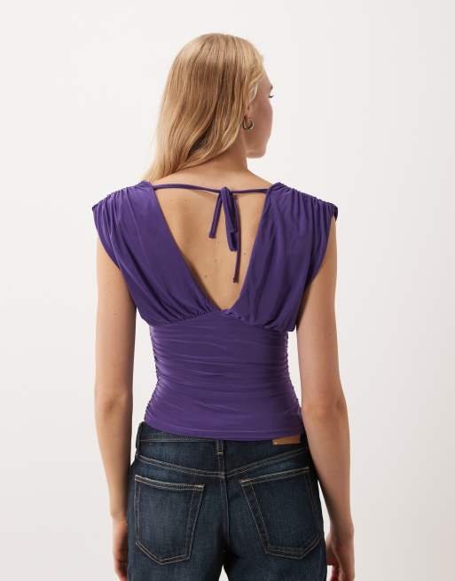 Miss Selfridge top senza maniche con scollo a V e arricciature viola, 4 di 4