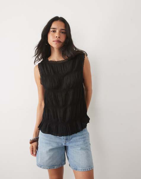 Miss Selfridge - top sin mangas texturizado de corte trapecio en negro - view 1