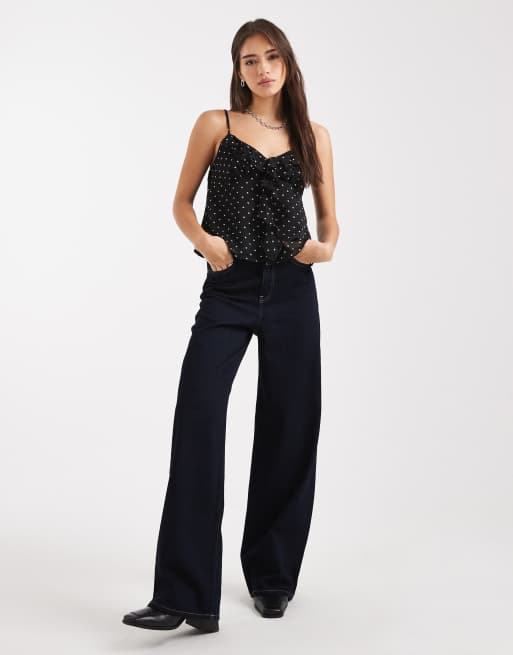 Miss Selfridge - Top van chiffon met ruches en stippen, 2 van 4