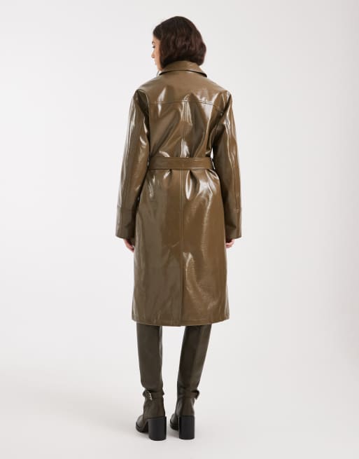 Miss Selfridge – Trenchcoat aus Vinyl-Kunstleder in Khaki, 4 von 4