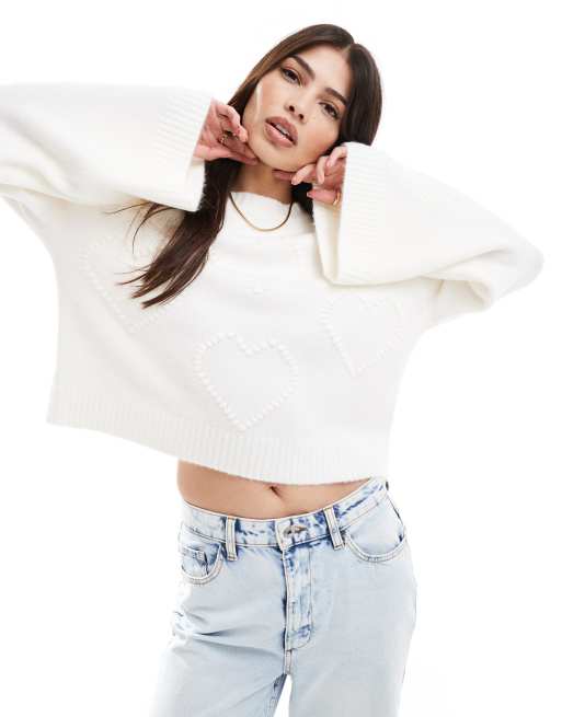 Miss Selfridge - Trui met wijde mouwen, hartjes met textuur en rechte hals in crème