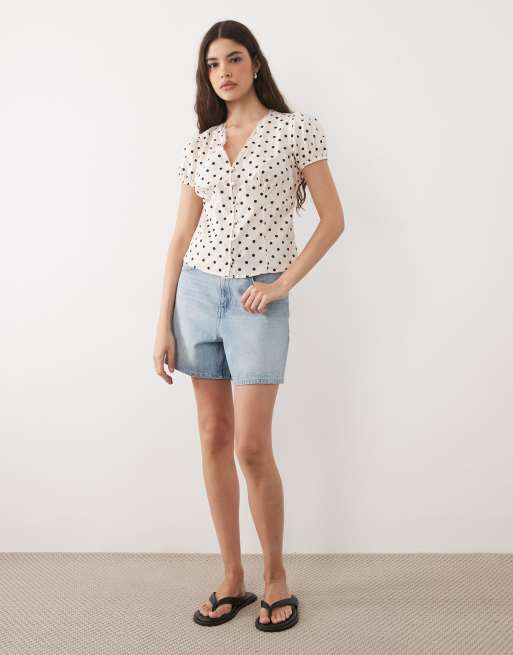 Miss Selfridge V-neck lace detail fitted shirt in polka dot, 4 of 4