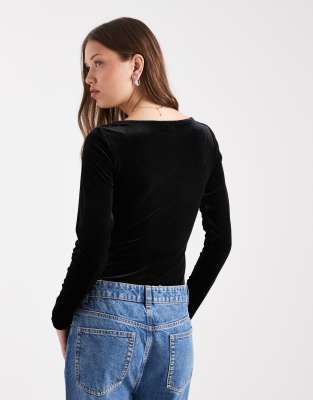 Miss Selfridge Velvet Sweetheart Neckline Bodysuit-black In Black