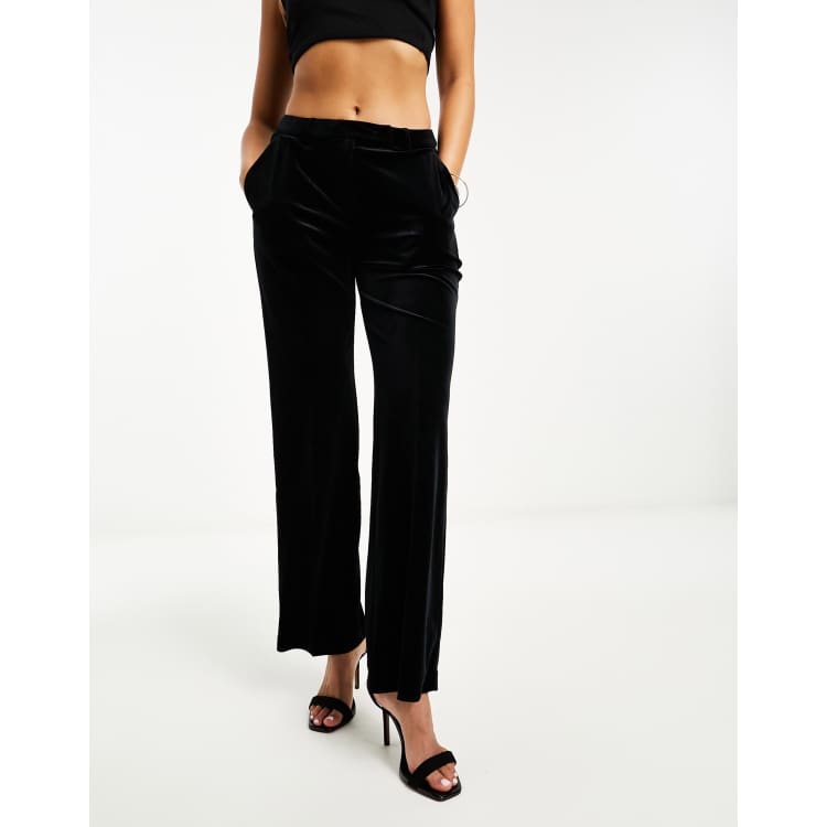 black velvet cigarette trousers 1996 Chanel Pants the inner leg measures 73 cm and the hem measures 15 cm. Men's Classic Fit Velvet Dress