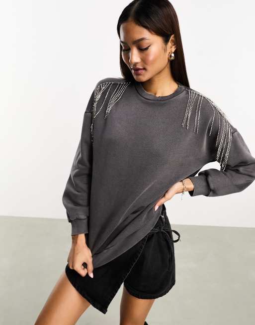 Miss Selfridge – Verziertes Oversize-Sweatshirt in anthrazitfarbener Acid-Waschung