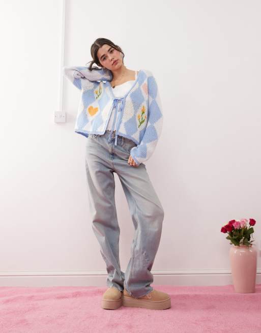 Miss Selfridge - Vest met gestrikte voorkant en bloemenprint, 3 van 4