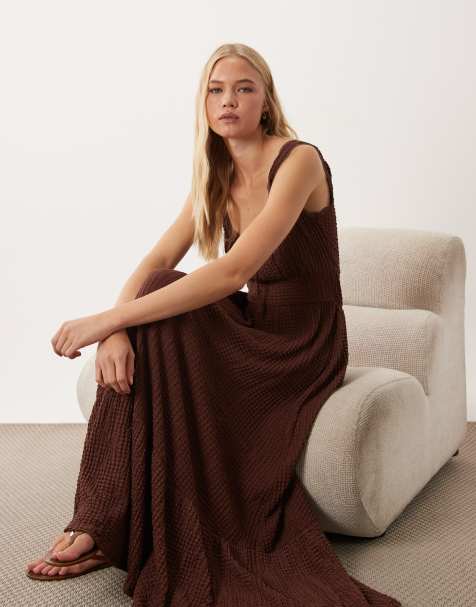 Miss Selfridge - vestido maxi con fruncido en chocolate - view 1