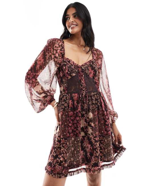 Miss Selfridge - Vestito corto a corsetto in chiffon con lacci