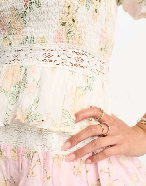 Miss Selfridge - Vestito corto con volant e inserti in pizzo con stampa mista, 2 di 4