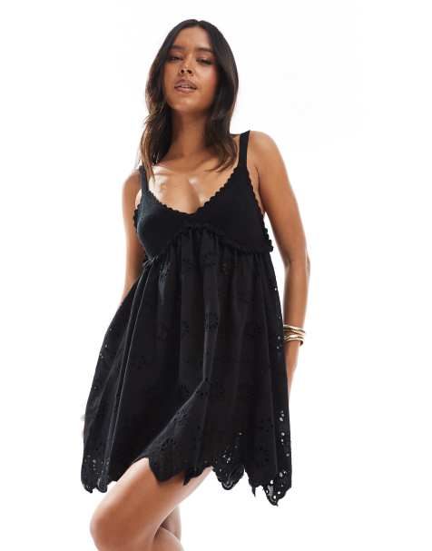 Miss Selfridge - Vestito corto da spiaggia in pizzo nero e maglia a contrasto - view 1