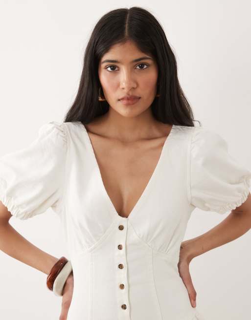 Miss Selfridge - Vestito corto di jeans con maniche a sbuffo écru, 2 di 4