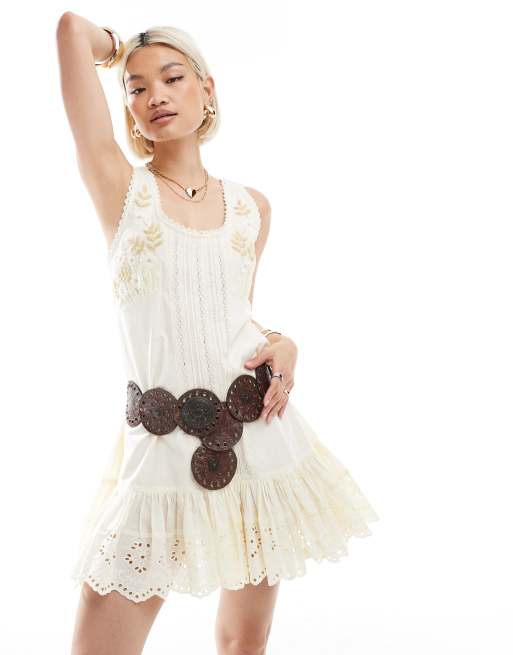 Miss Selfridge - Vestito corto heritage con fondo asimmetrico