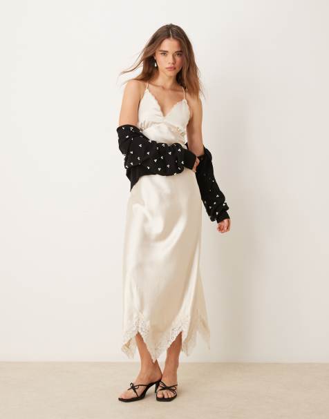 Miss Selfridge - Vestito lungo in raso color avorio con inserto in pizzo - view 1
